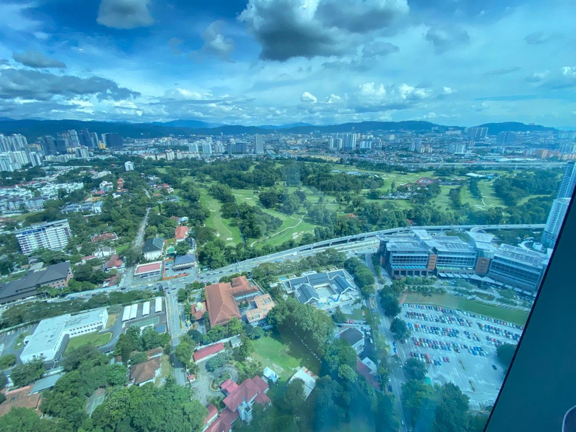 Eaton Residences Klcc At Leo Pangsapuri Kuala Lumpur