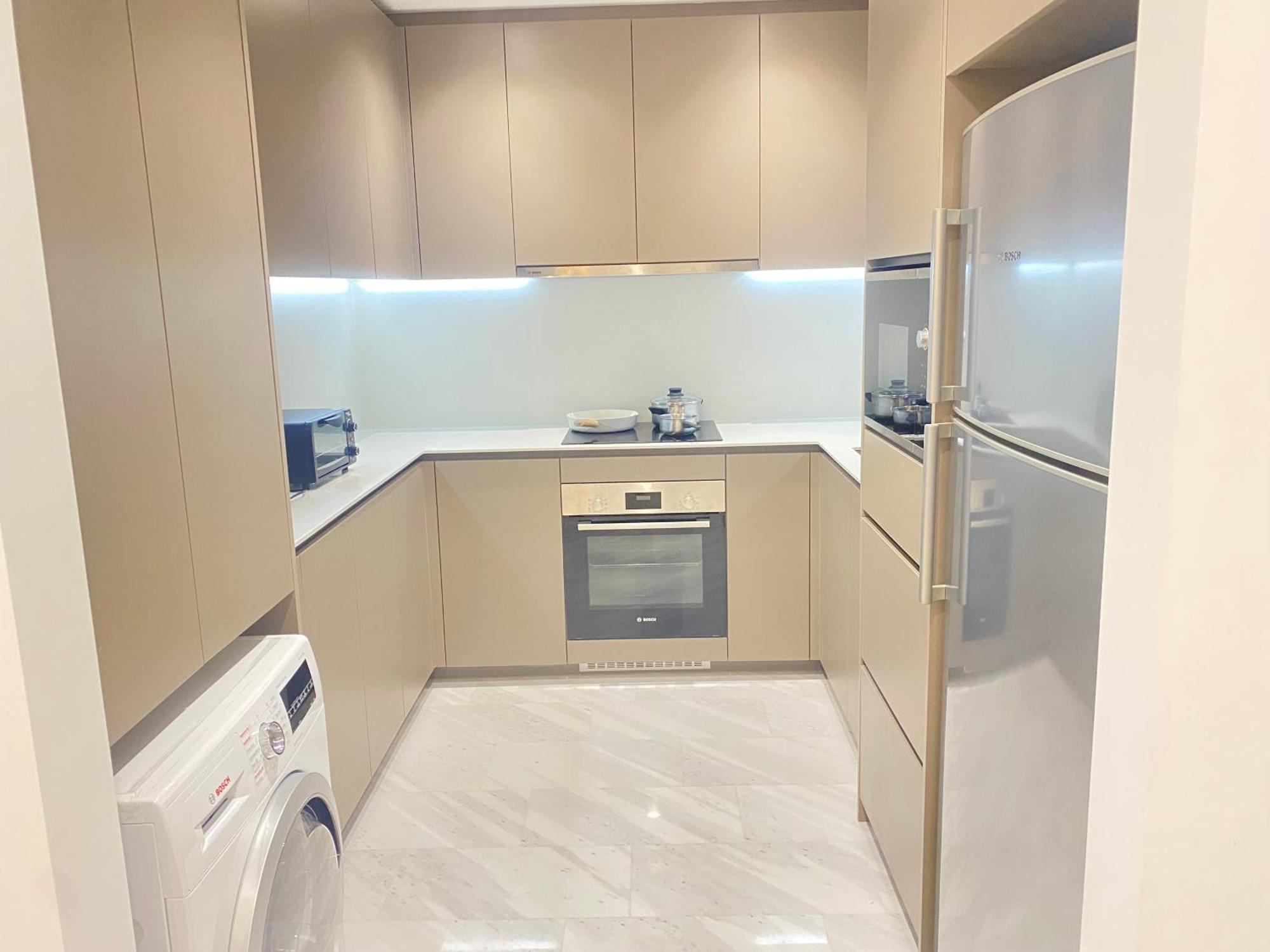 Pangsapuri Eaton Residences Klcc At Leo